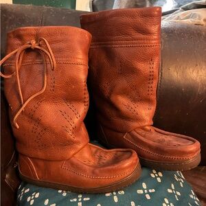 Cozy Brown Leather Winter Boots